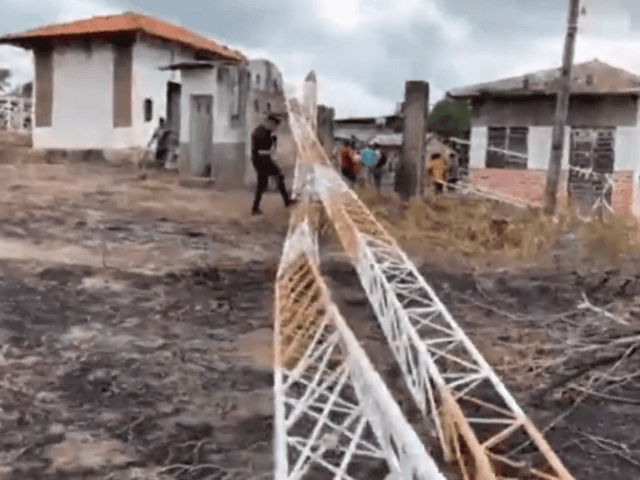 Tragédia em Prainha: torre desaba e provoca morte de dois homens
